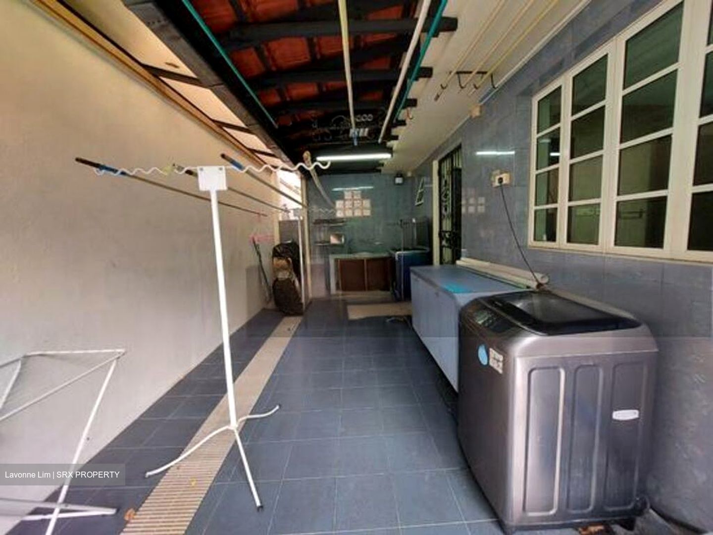 Mera Terrace (D16), Terrace #470440421